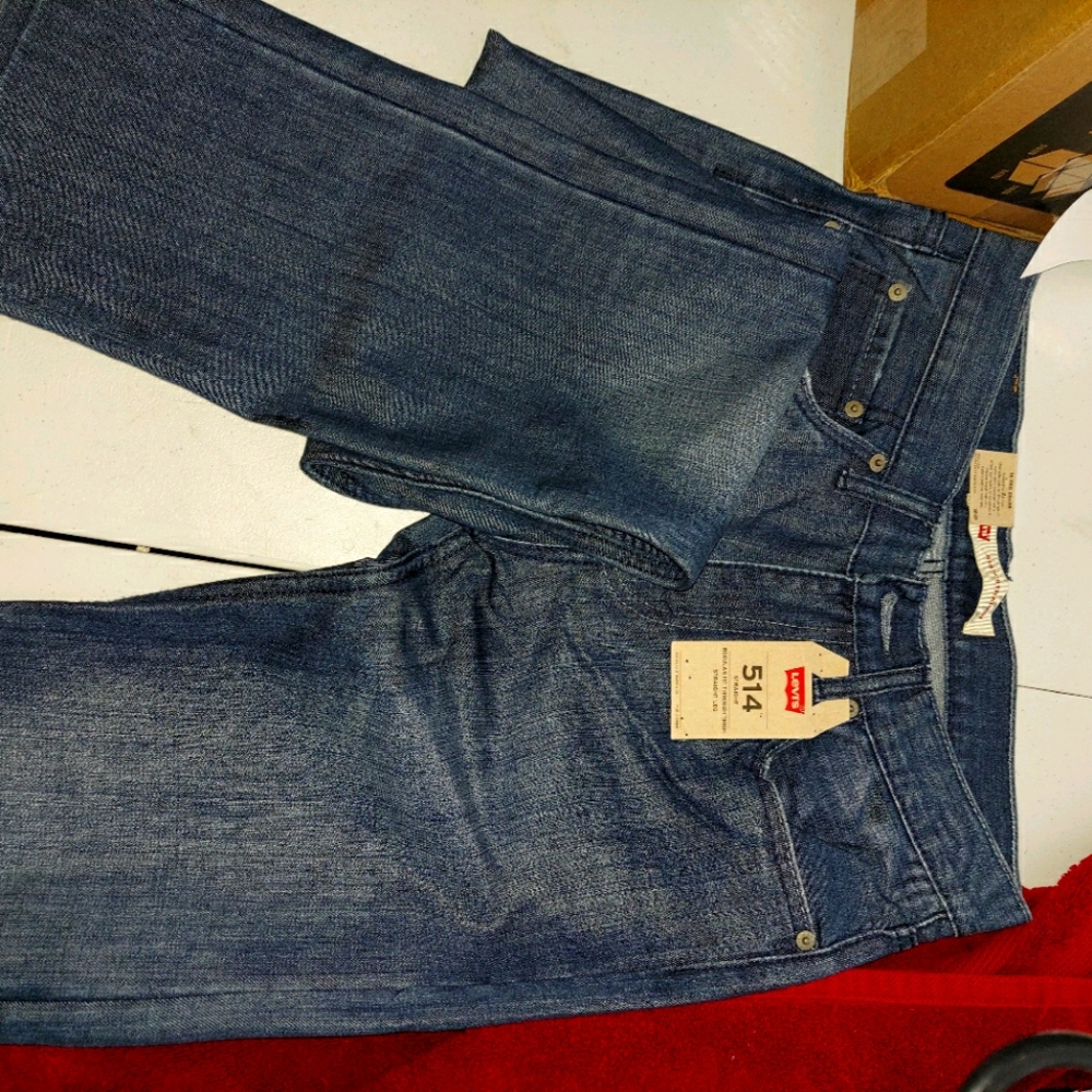 Boys levis size 16 reg